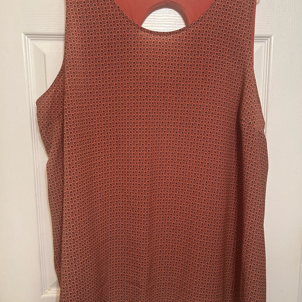 Lane Bryant Rust Color w Black Design Sleeveless Tank Top. Size 26